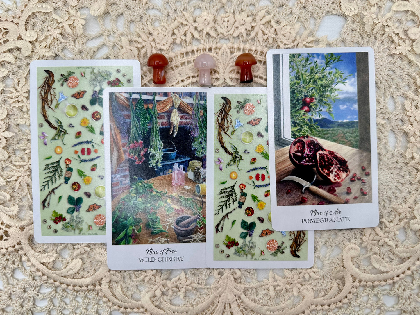 The Herbcrafter's Tarot Deck and Guidebook