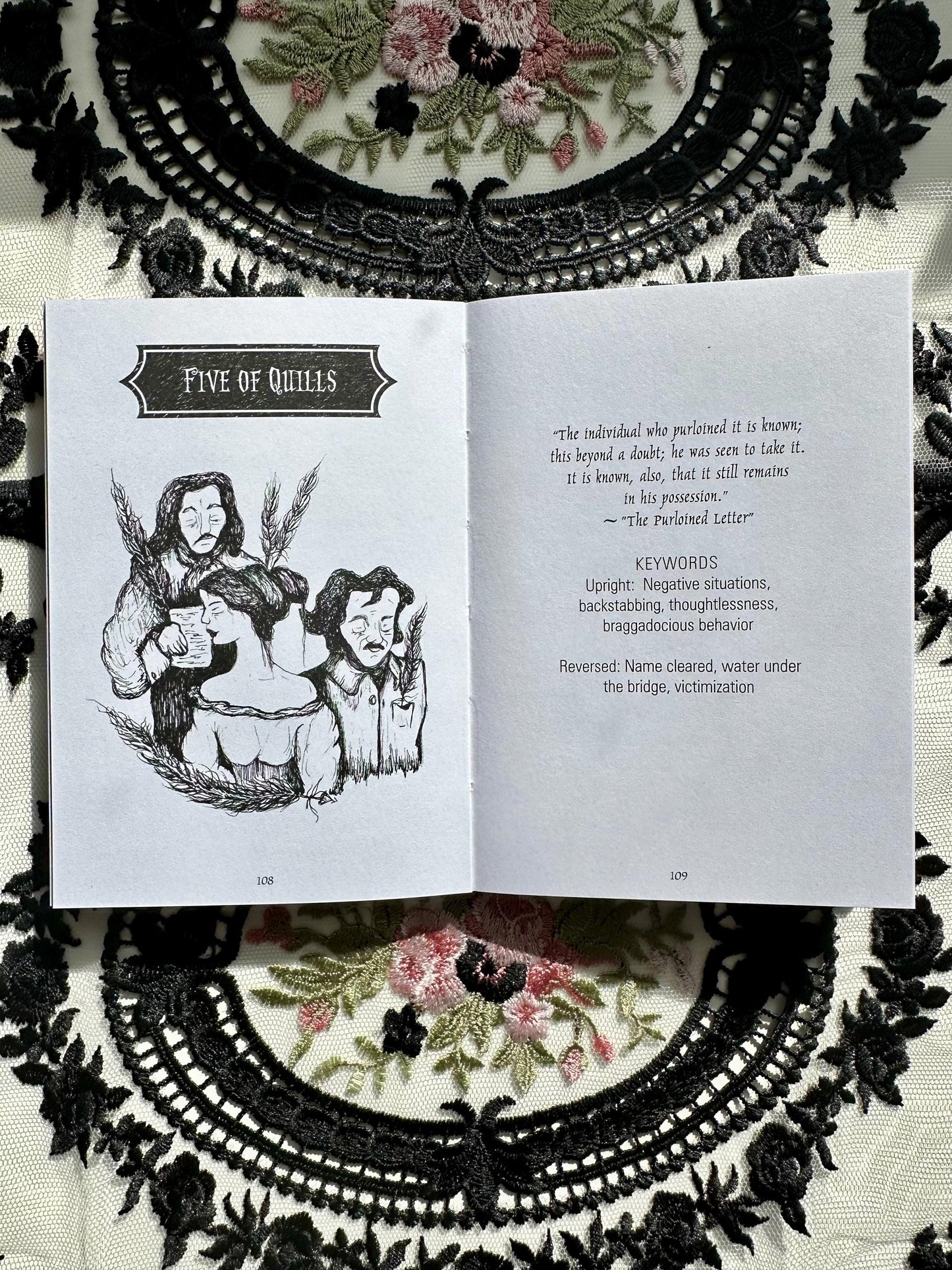 The Poe Tarot Deck: Whimsical Macabre Literary Tarot Cards with Guidebook