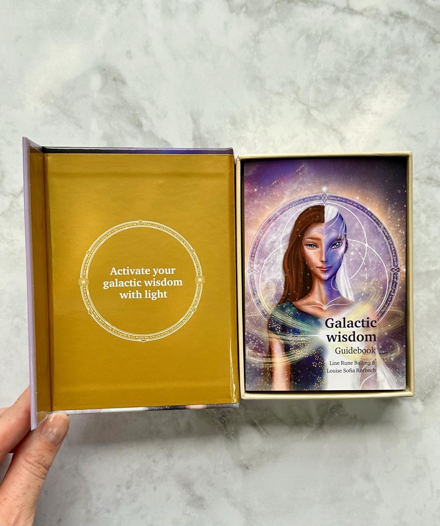 Galactic Wisdom Oracle Deck, Guidance and Light Portal Oracle Cards, Angel and Alien Wisdom Oracle Deck