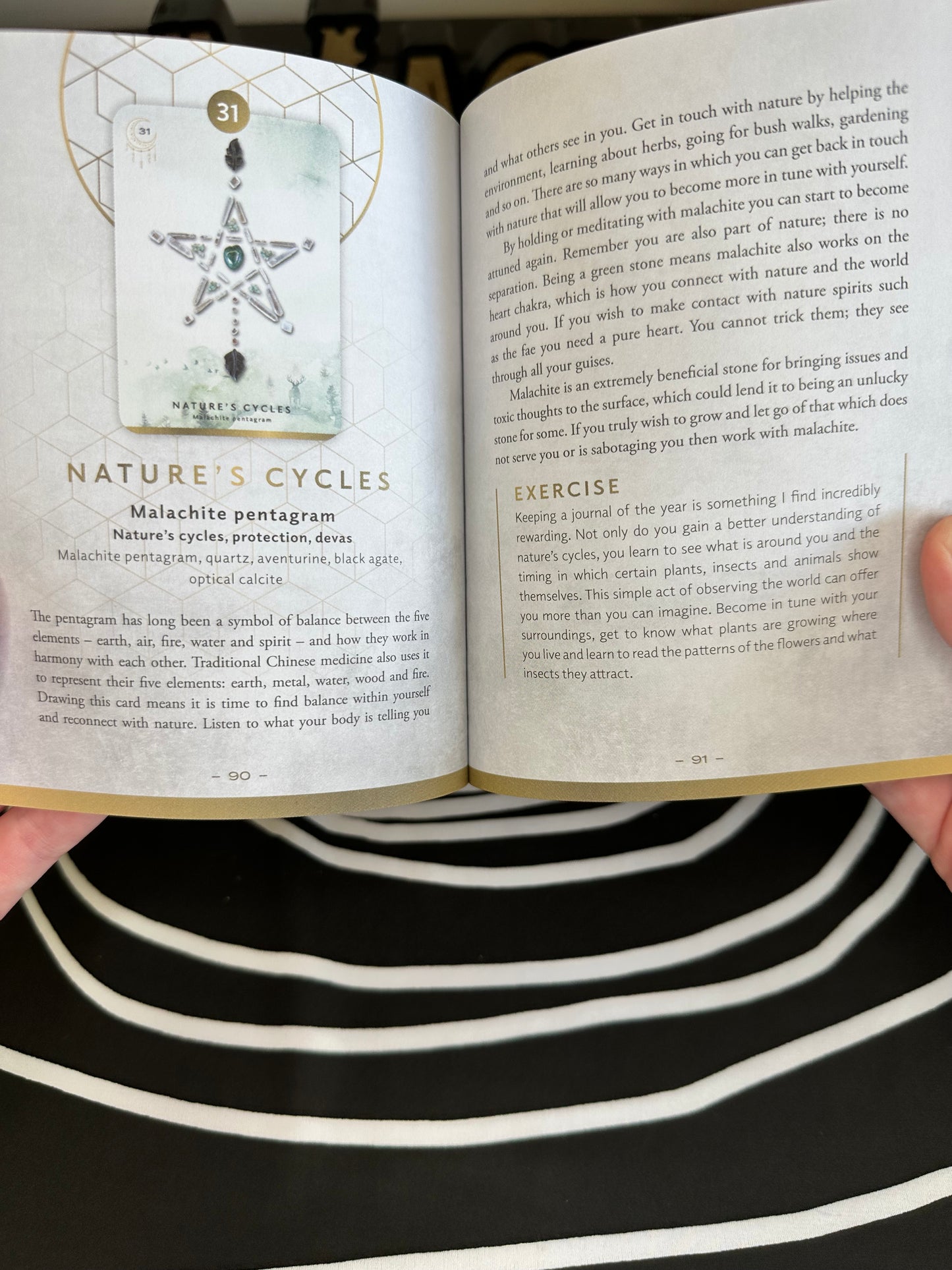 Crystal Grid Oracle Deck Deluxe Edition: 72 Card Set for Divination and Gridding