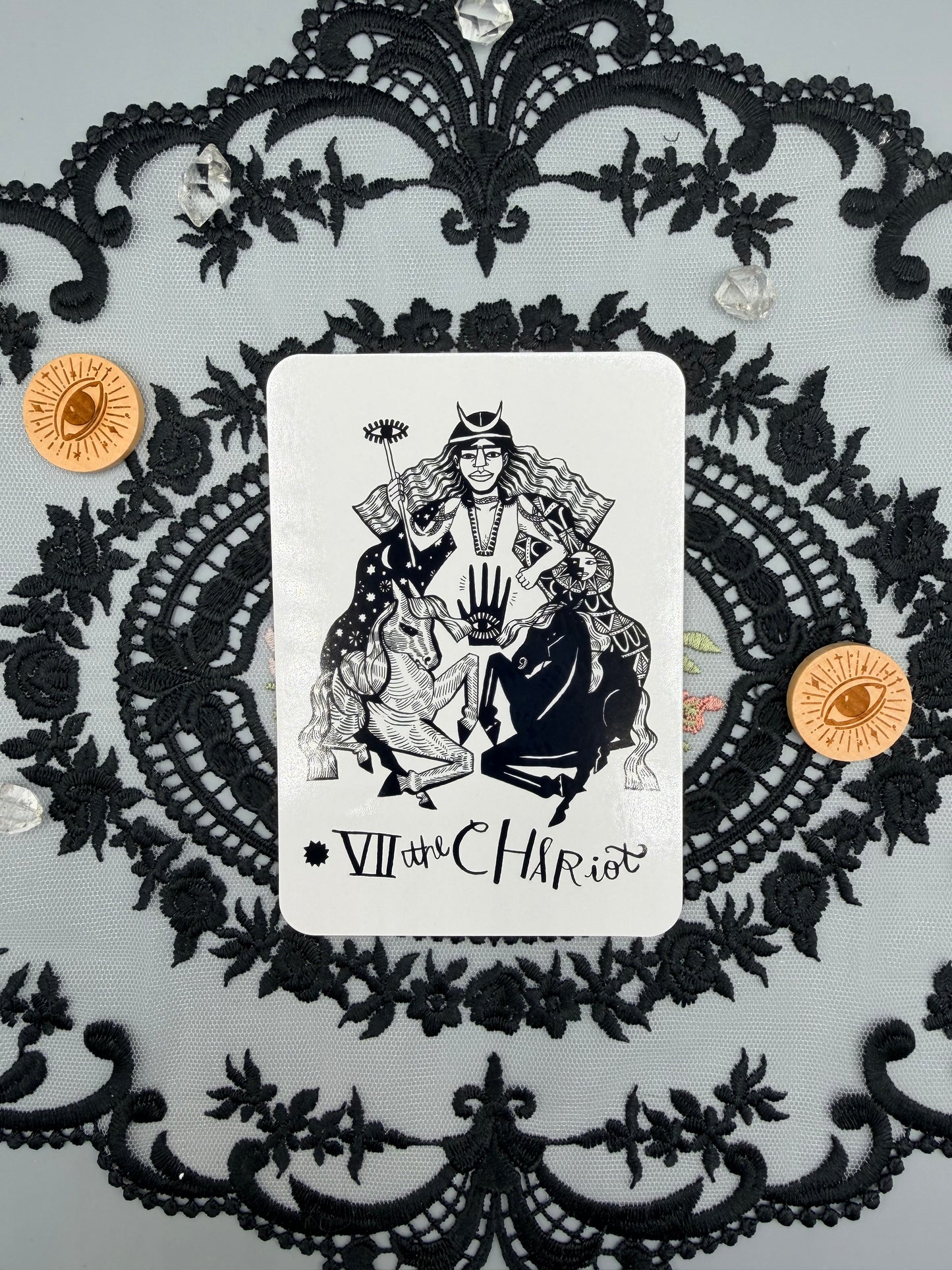 Many Queens Tarot Deck