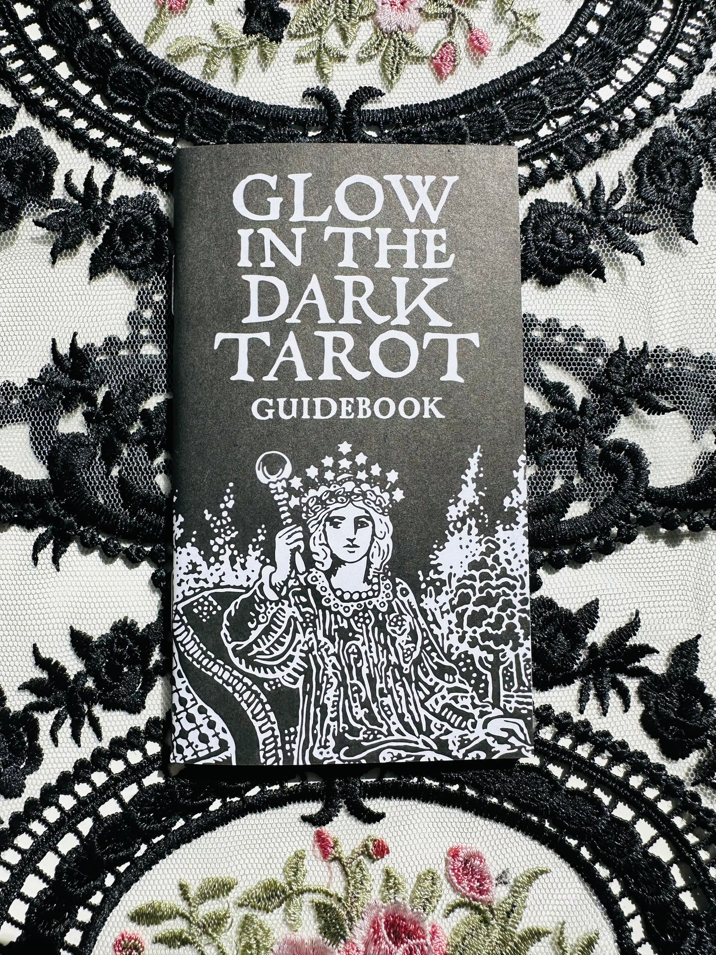 Glow in the Dark Tarot Deck: Rider-Waite-Smith Style, 78 Cards