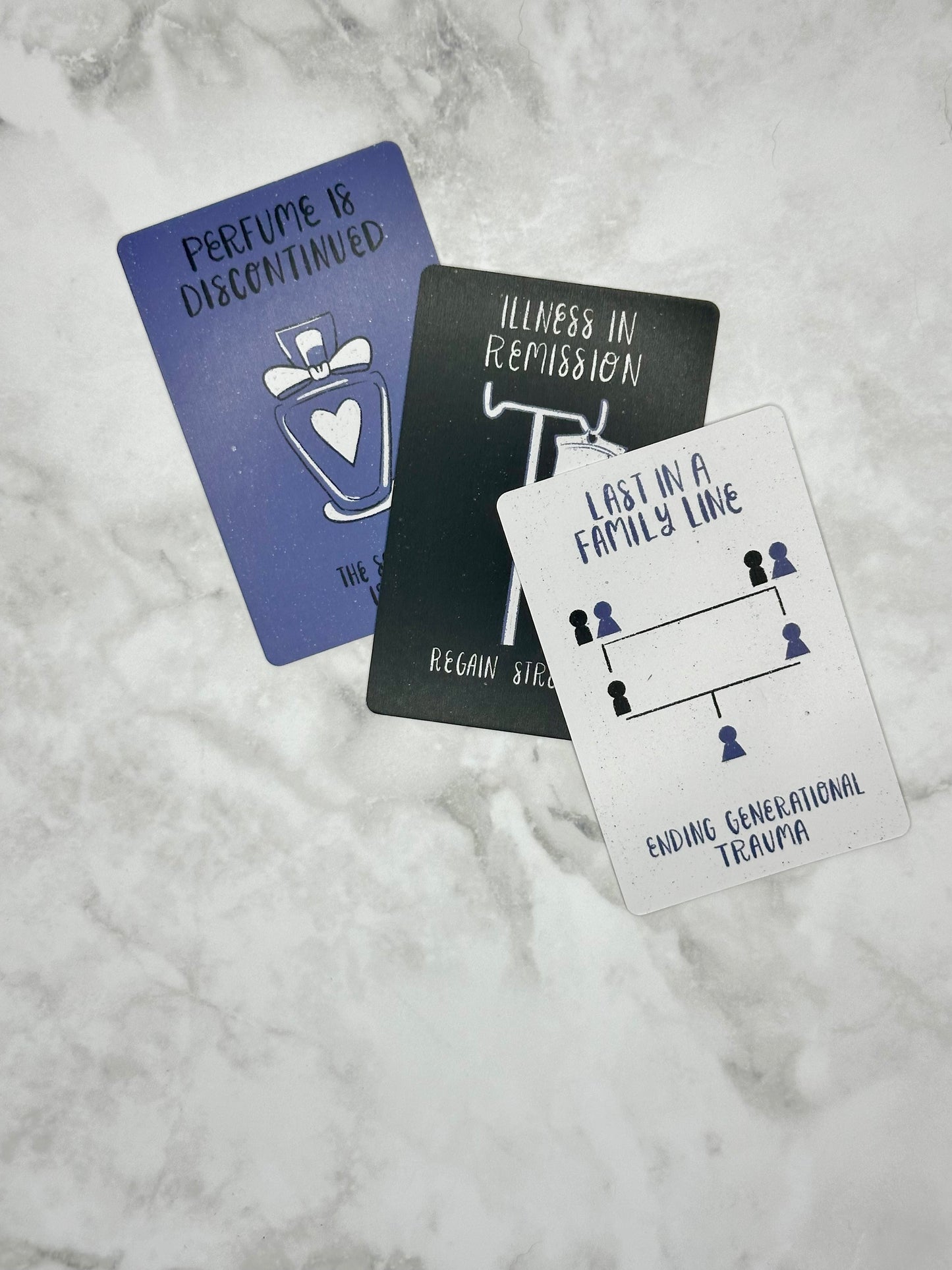 Mini Divi Ends Oracle Deck: 30-Card Divination Deck by Holly Oddly