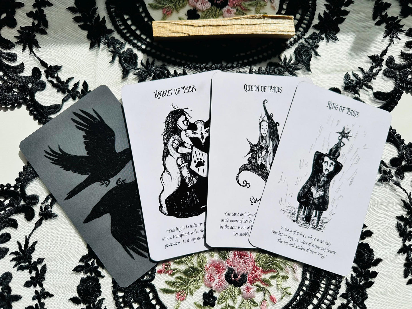 The Poe Tarot Deck: Whimsical Macabre Literary Tarot Cards with Guidebook